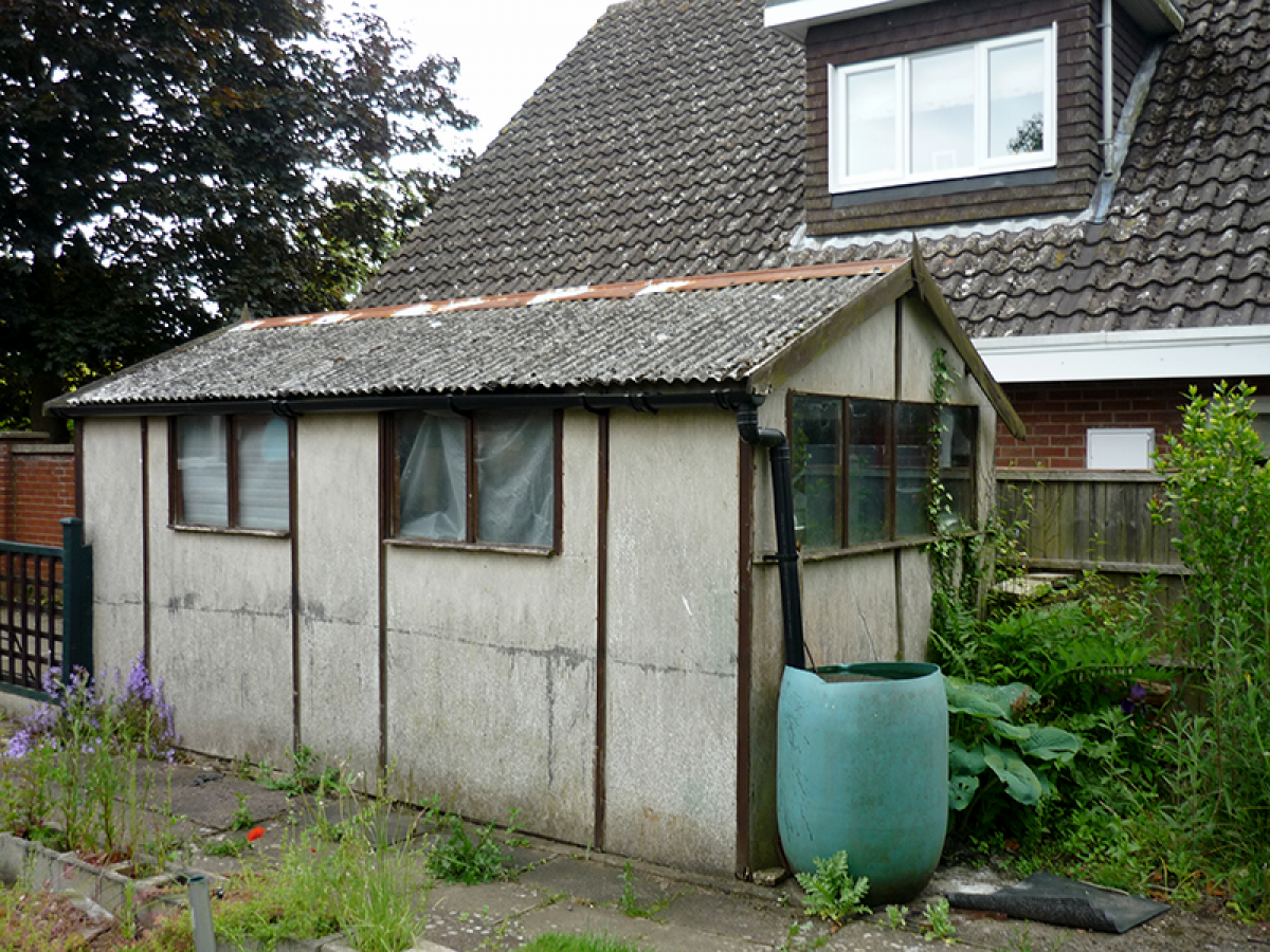 Asbestos-Garage