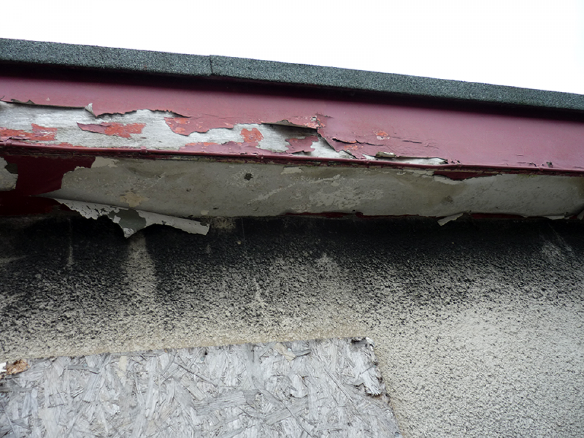 Asbestos-Soffit