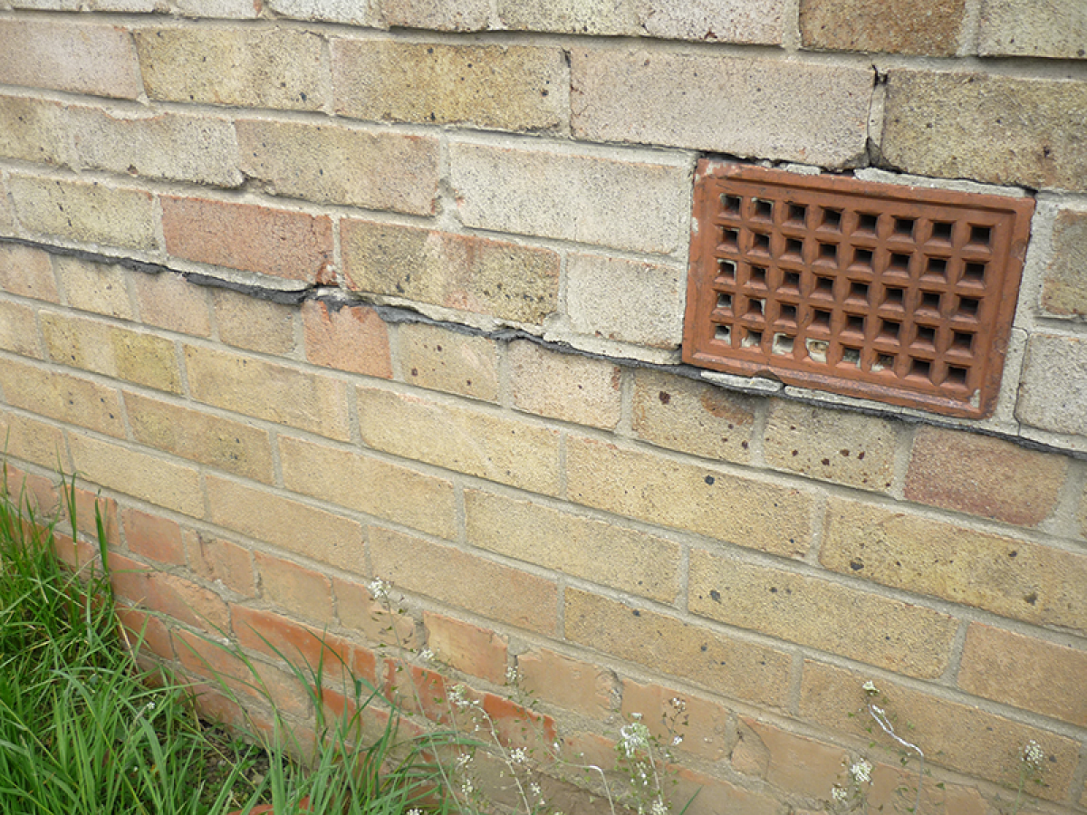 Asbestos-damp-Proof-Course-(DPC)